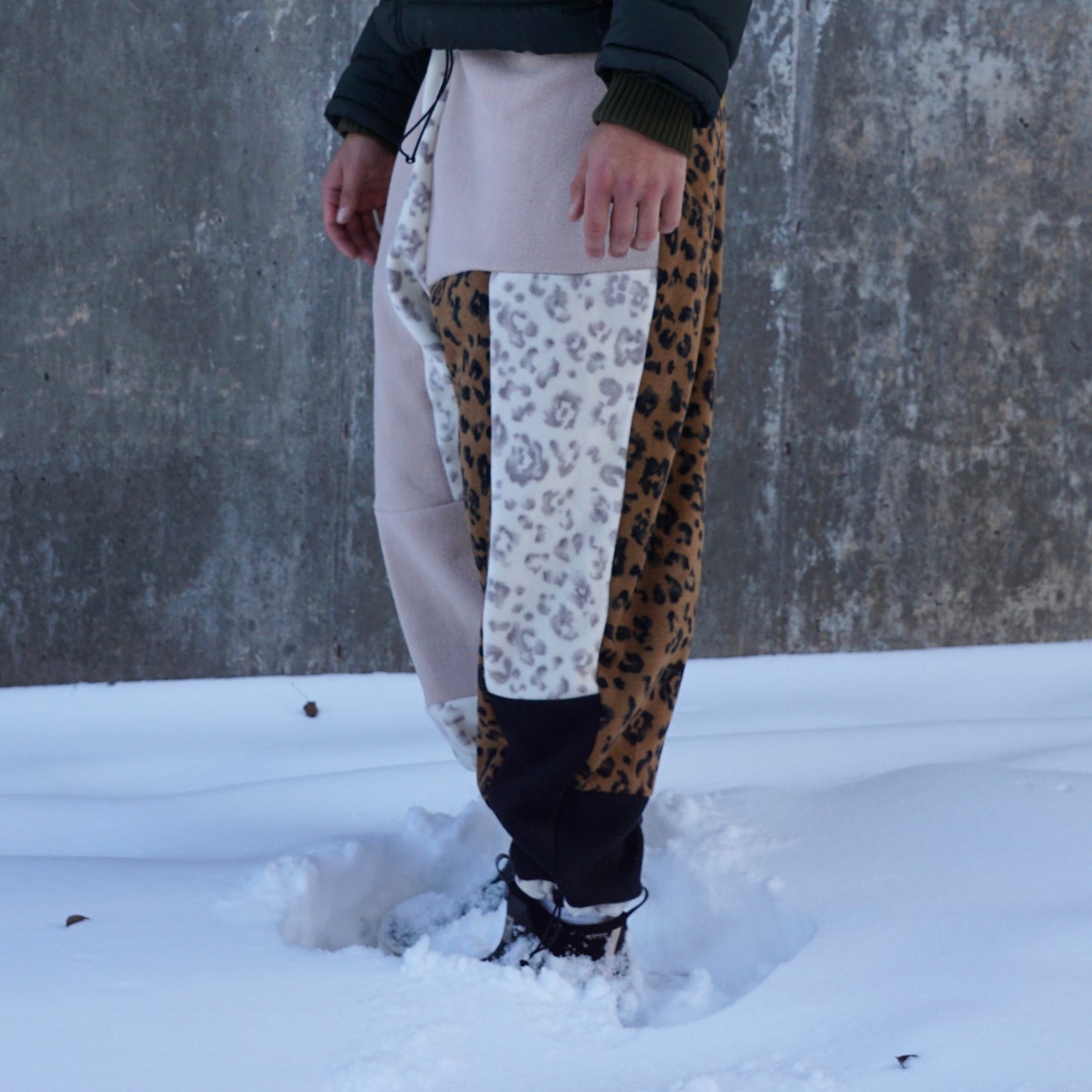 Remnant Leopard Fleece Sweatz 1
