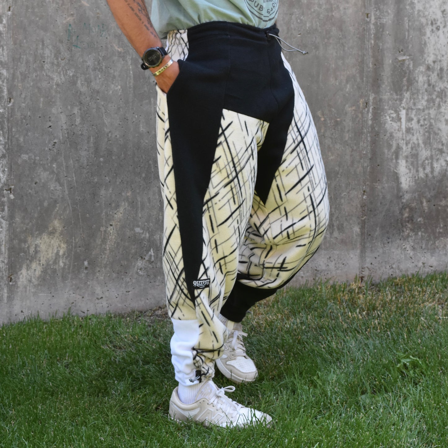 M,L,XL Salt And Pepper Remnant Sweatz 1