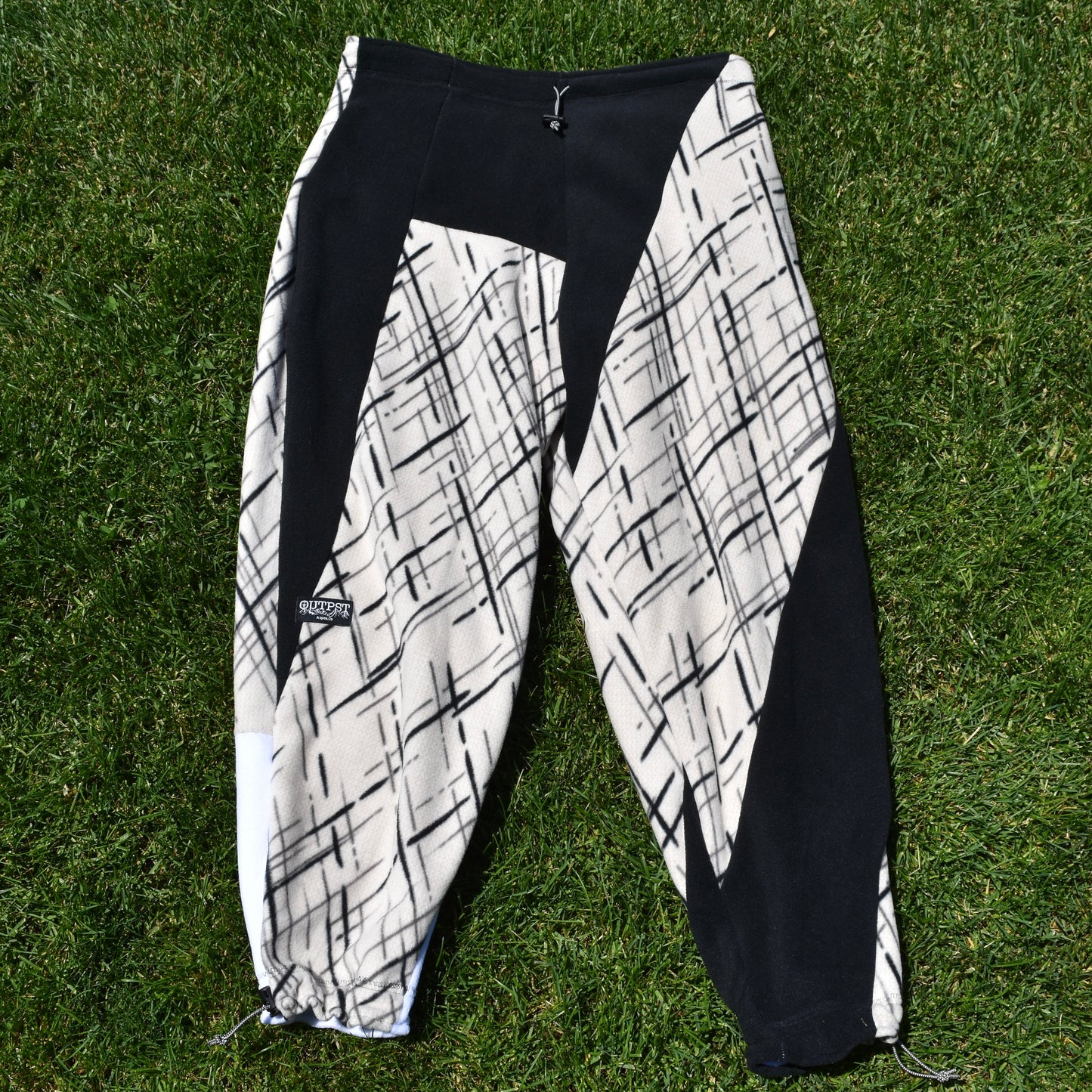 M,L,XL Salt And Pepper Remnant Sweatz 1