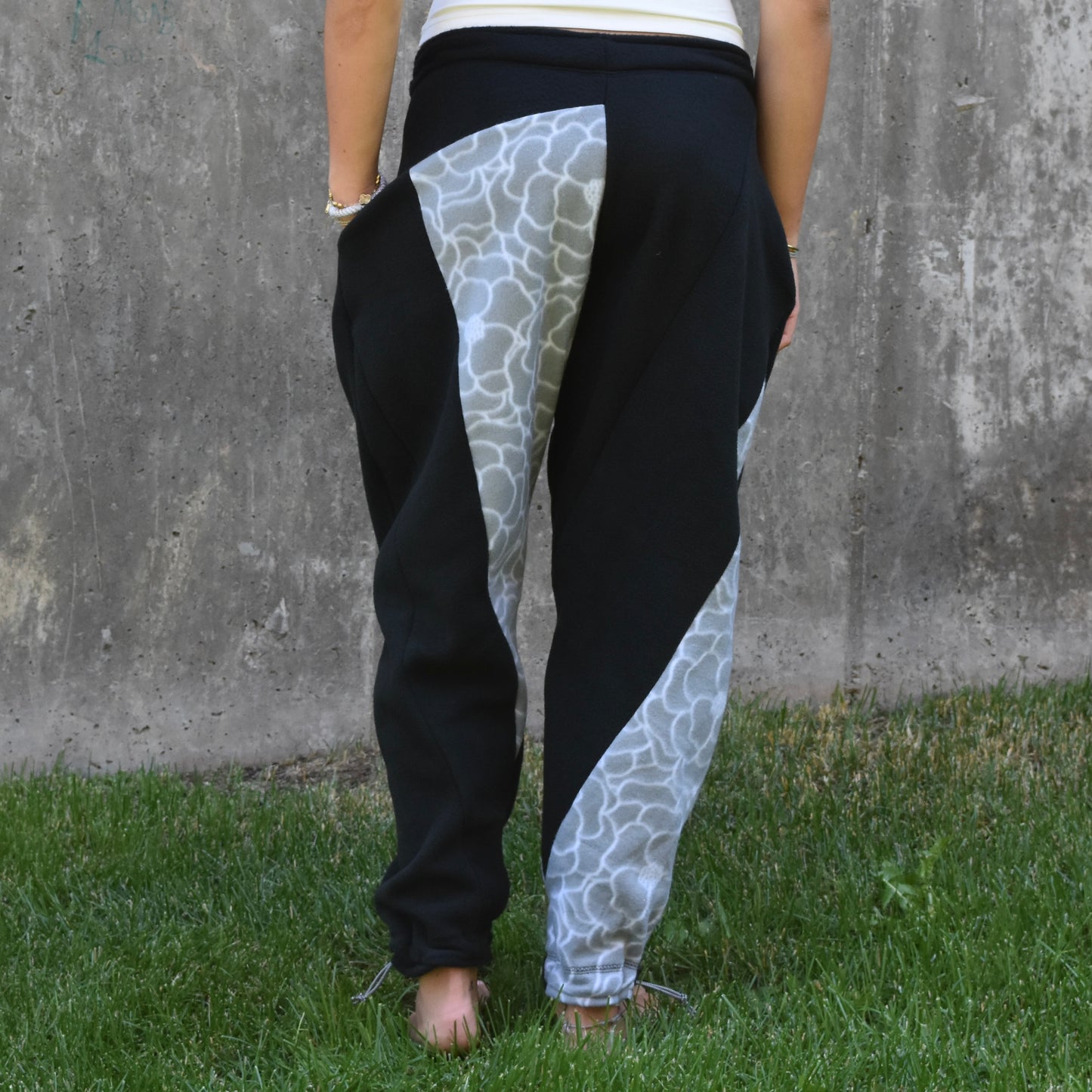 XS, S Salt and Pepper Sweatz