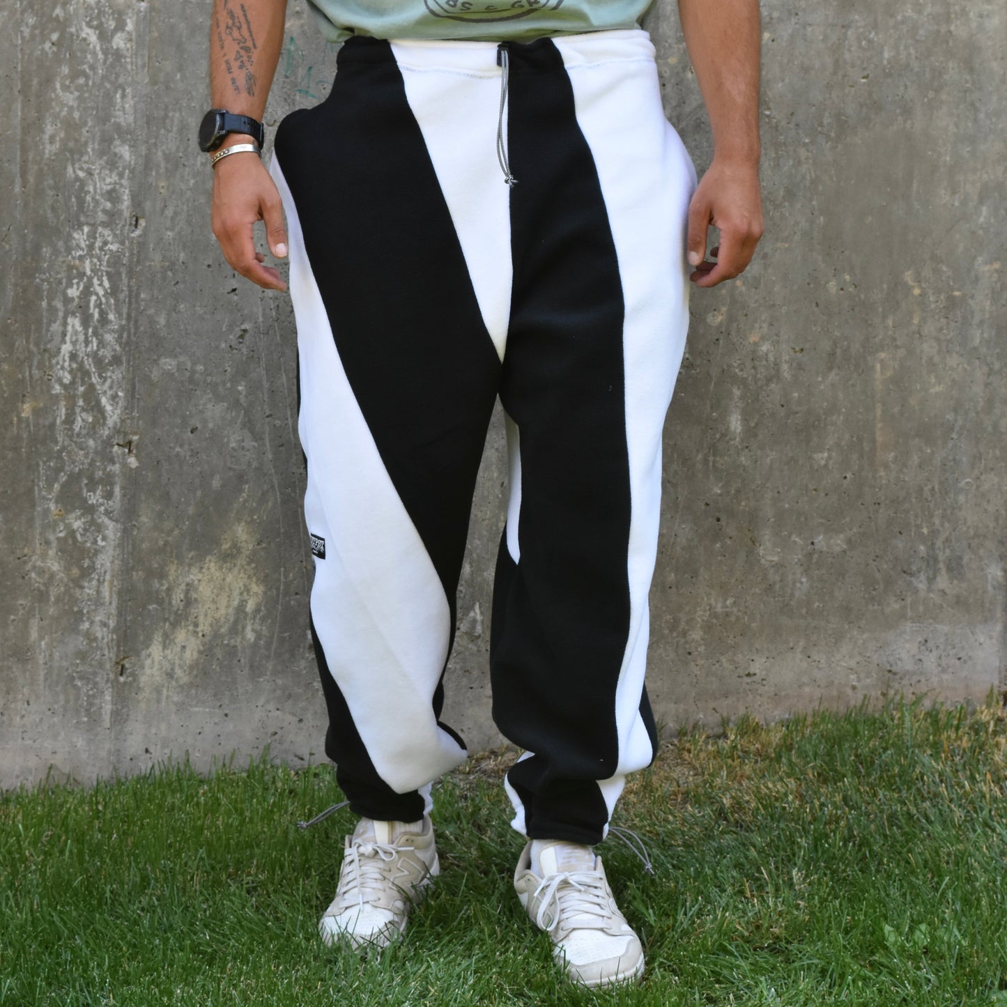 M,L,XL Salt And Pepper Remnant Sweatz 3